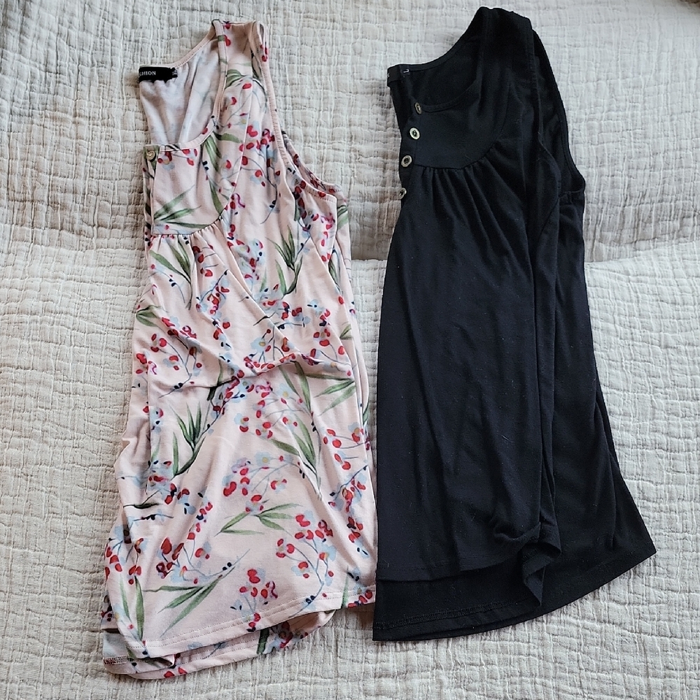 Set Of Two Tank Tops ☀️